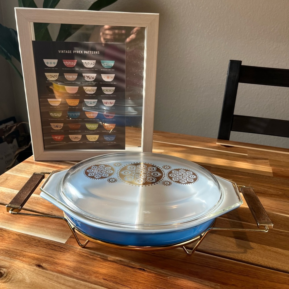 Vintage Glass Casserole Metal Carrier with Wood Handles Pyrex Corning Glasbake